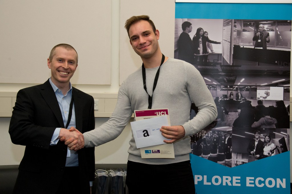 Cezary Klimczuk paper winner